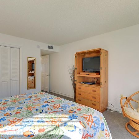 Central Cocoa Beach Condo With View, Steps To Beach! エクステリア 写真